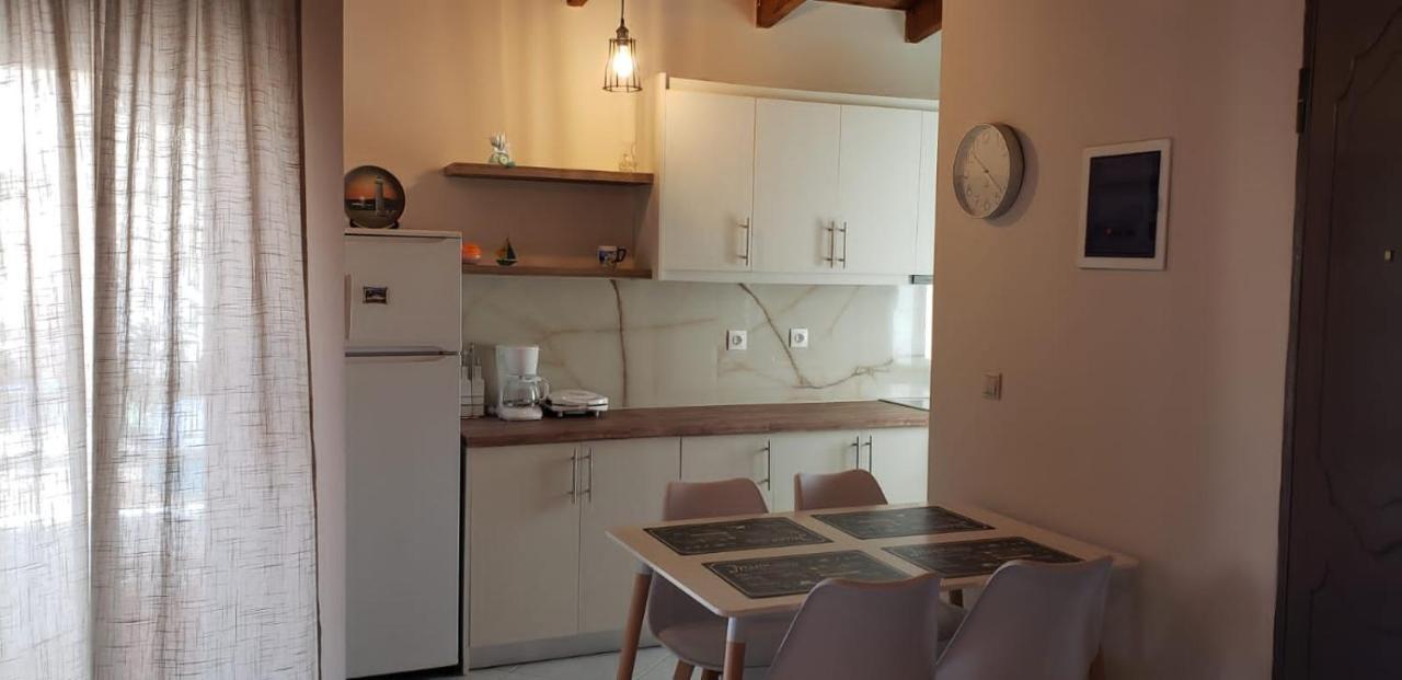 Michalis, 2-Bedroom Apartment In Saranda 外观 照片